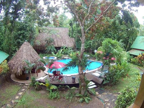 Rio Dulce Hotel | Hotel Hacienda Tijax Jungle Logde