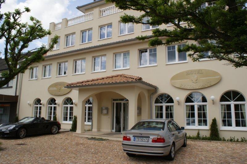 Neu Wulmstorf Hotel | Hotel Helena
