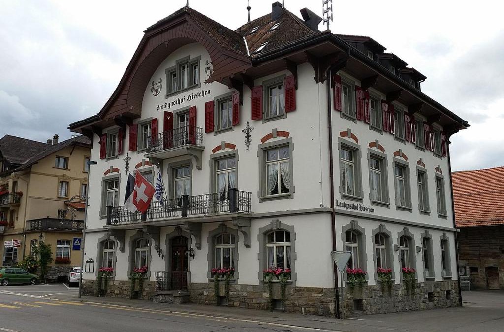Zumholz Hotel | Hotel Hirschen Plaffeien