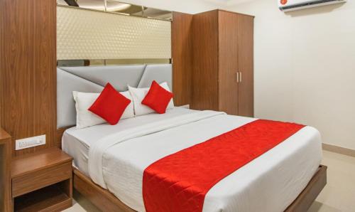 Dharavi Hotel | Hotel Hometown Near US Embassy BKC