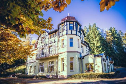Karlovy Vary House | Hotel Hubertus