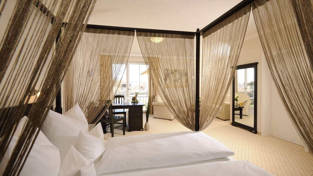 Tittmoning Hotel | Hotel Inspiration