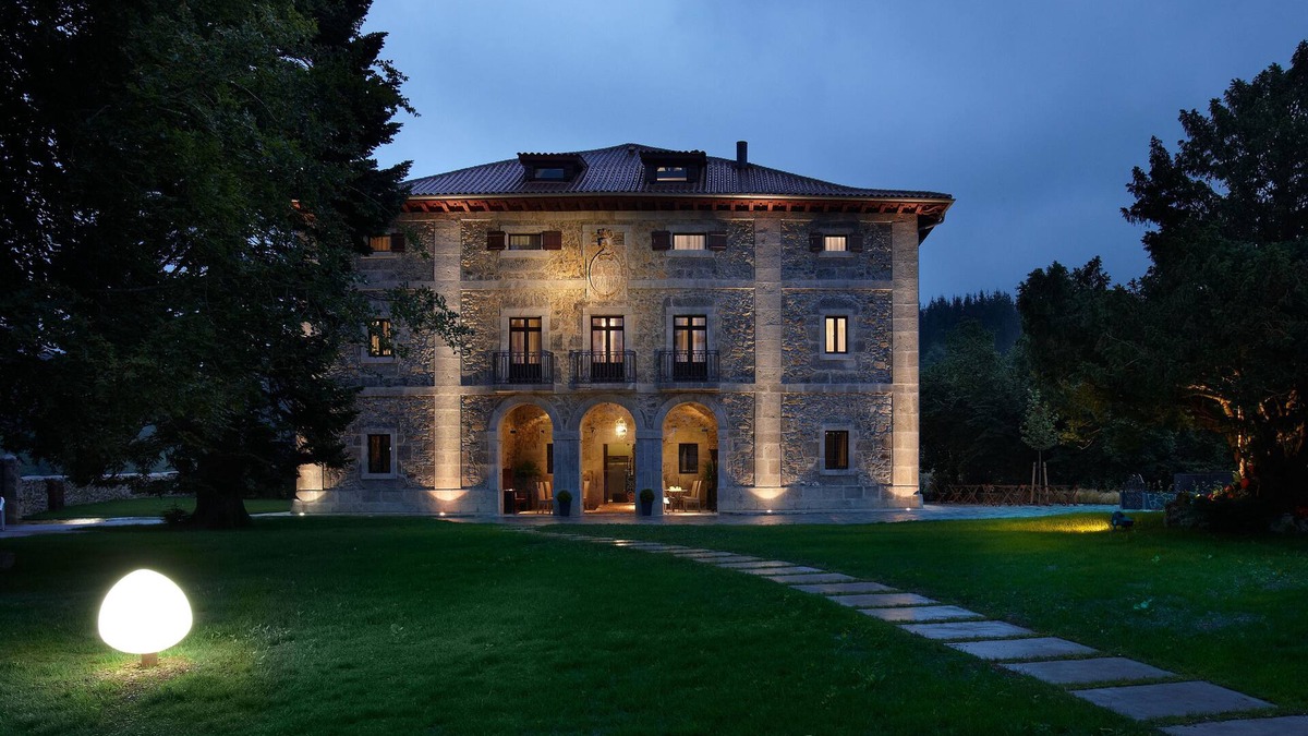 Bidania-Goiatz Hotel | Hotel Iriarte Jauregia