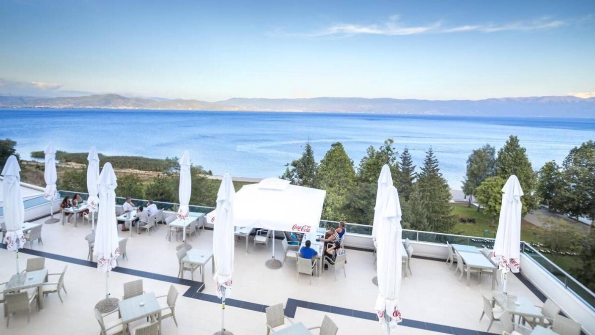 Struga Hotel | Hotel Izgrev Spa & Aqua Park