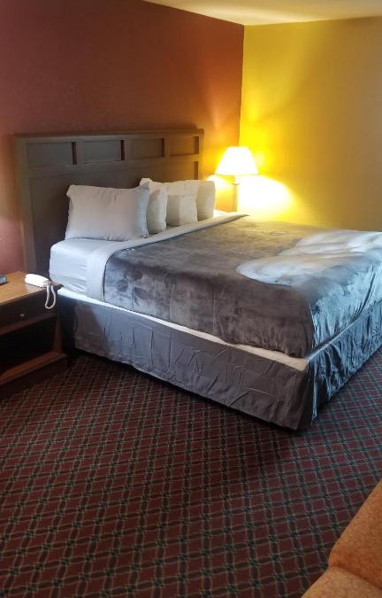 Stillwater Apartment | Hotel King WI-FI Hotel 101 Booking
