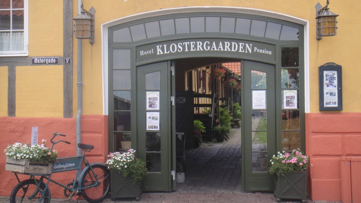 Allinge House | Hotel Klostergaarden