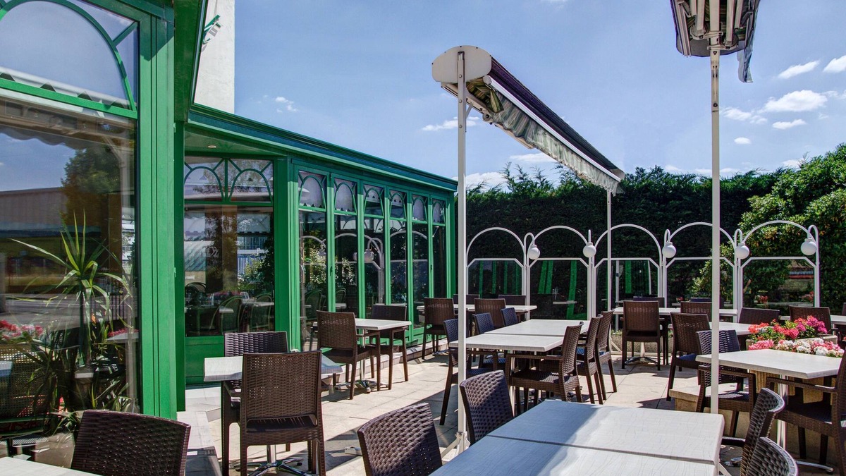 Chenove Hotel | Hotel L'Escargotière