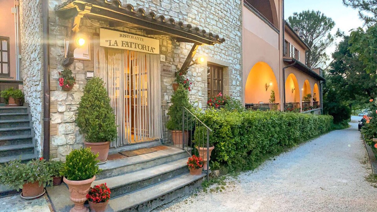 San Giovanni di Baiano Hotel | Hotel La Fattoria