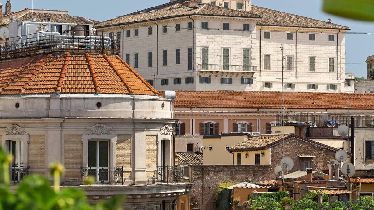Rione III Colonna Hotel | Hotel La Fenice