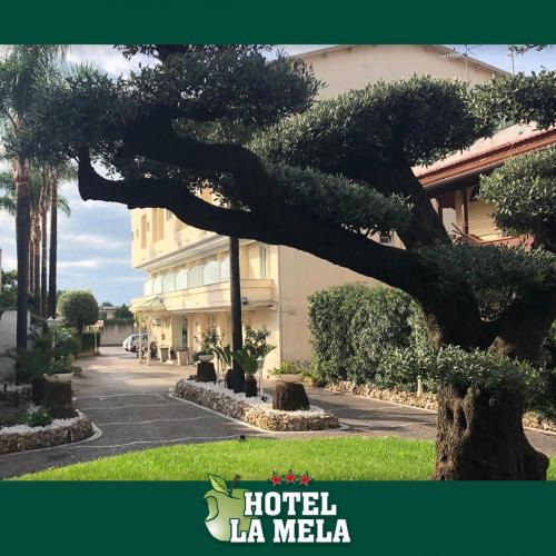 Giugliano in Campania Hotel | Hotel La Mela