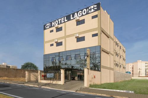 Araras Hotel | HOTEL LAGO ARARAS
