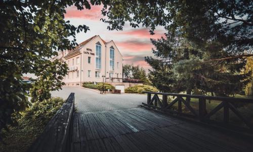 Mosonmagyarovar Hotel | Hotel Lajta Park