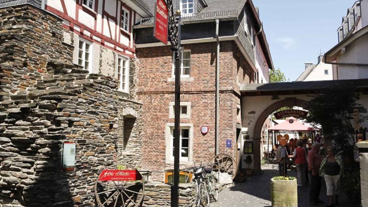 Kastellaun Bed & Breakfast | Hotel-Landgasthof Altes Stadttor - Double room with shower/WC