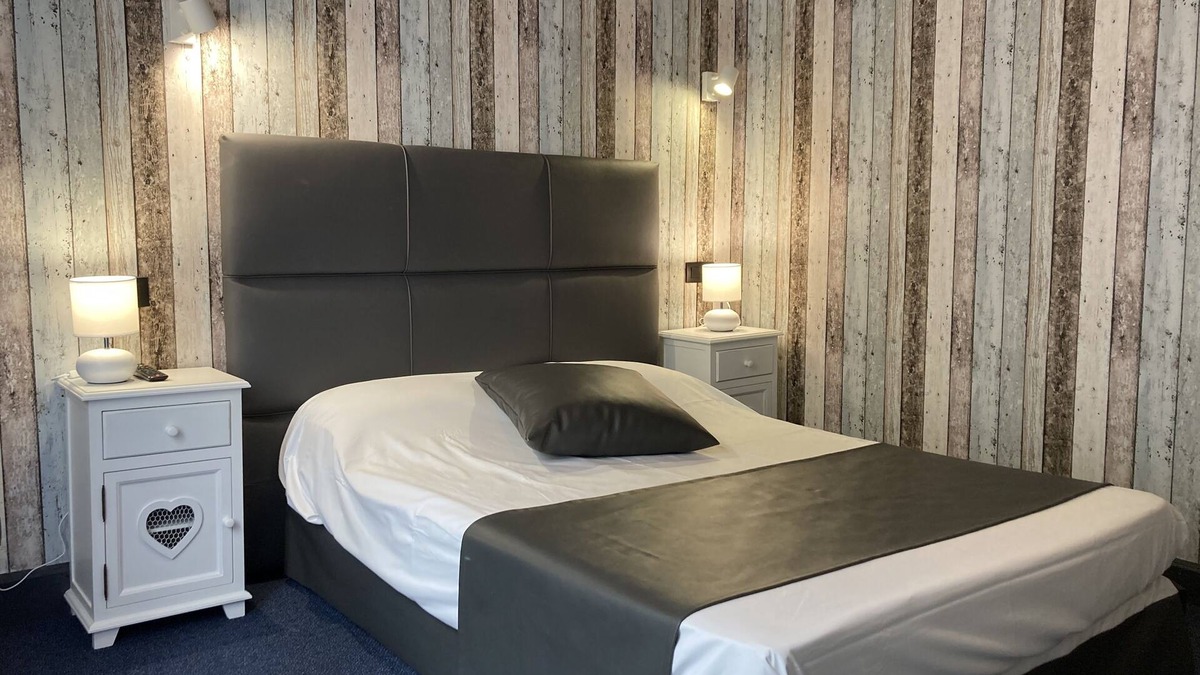 Montlucon Hotel | Hotel Le Faisan