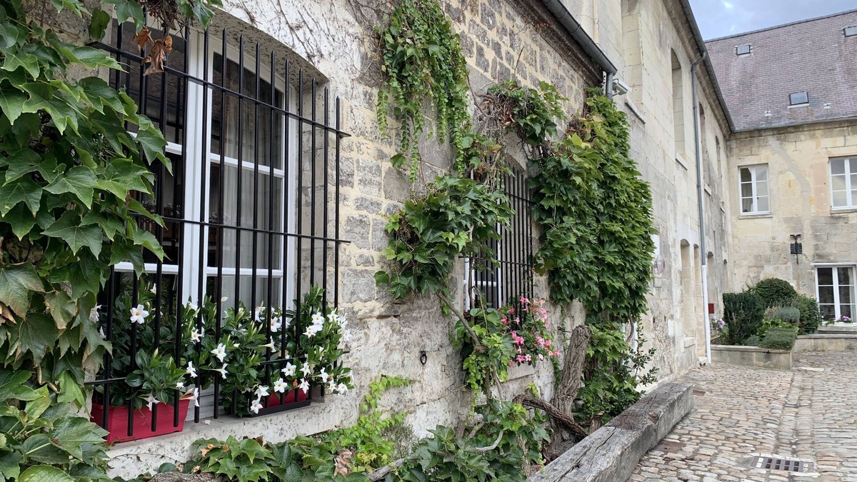 Villers-Cotterets Hotel | Hotel Le Regent