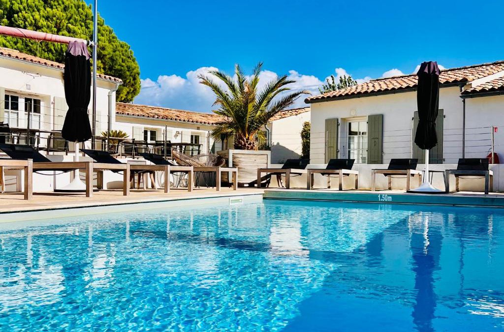 Le Bois-Plage-en-Re Hotel | Hotel Les Bois Flottais