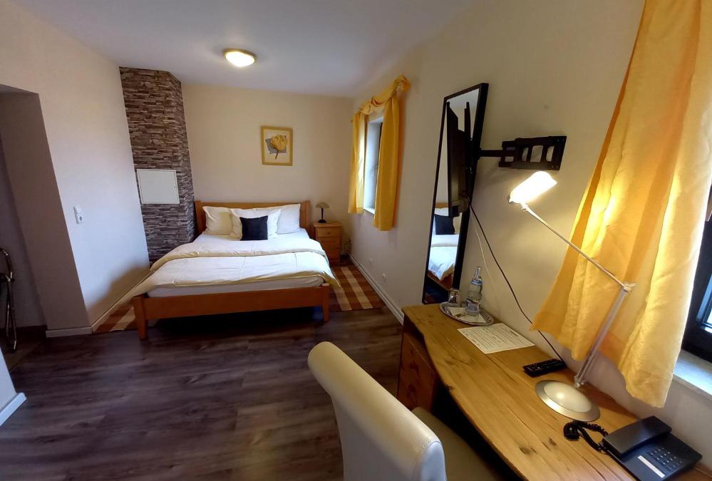 Roedermark House | Hotel Lindenhof