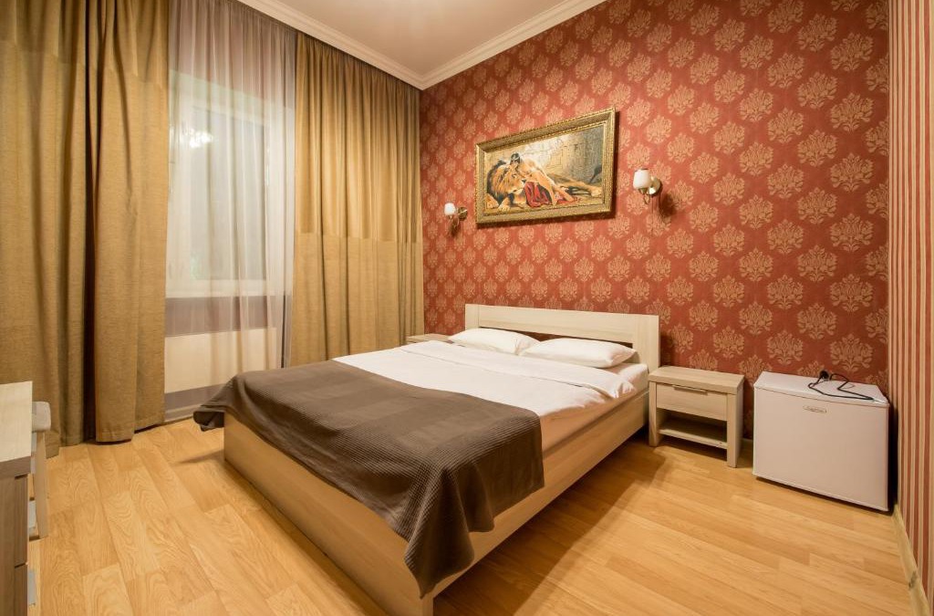 Lyuberetsky District Hotel | Hotel Lion