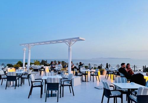 Glyfada Hotel | Hotel London