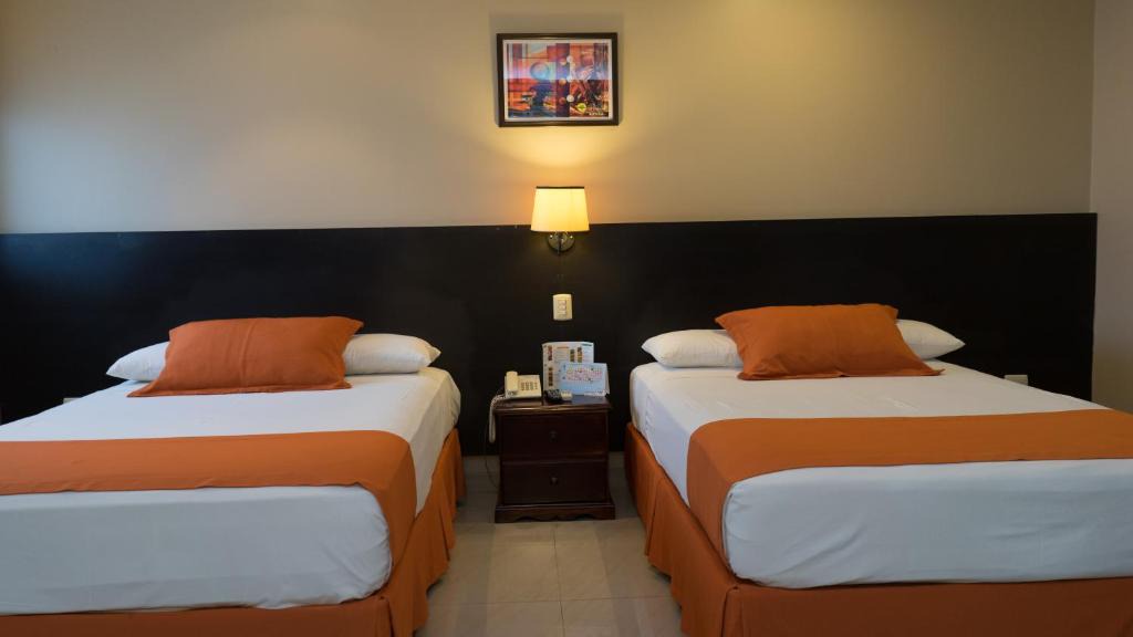Manta Hotel | Hotel Los Almendros