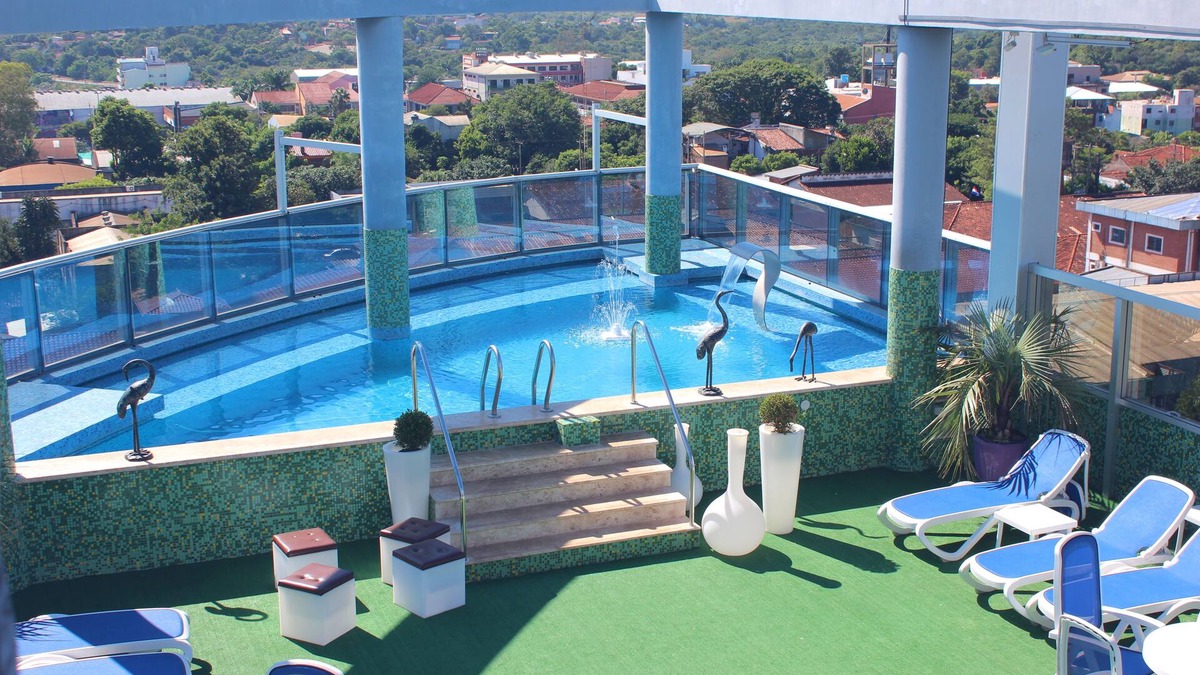 Encarnacion Hotel | Hotel Luxsur