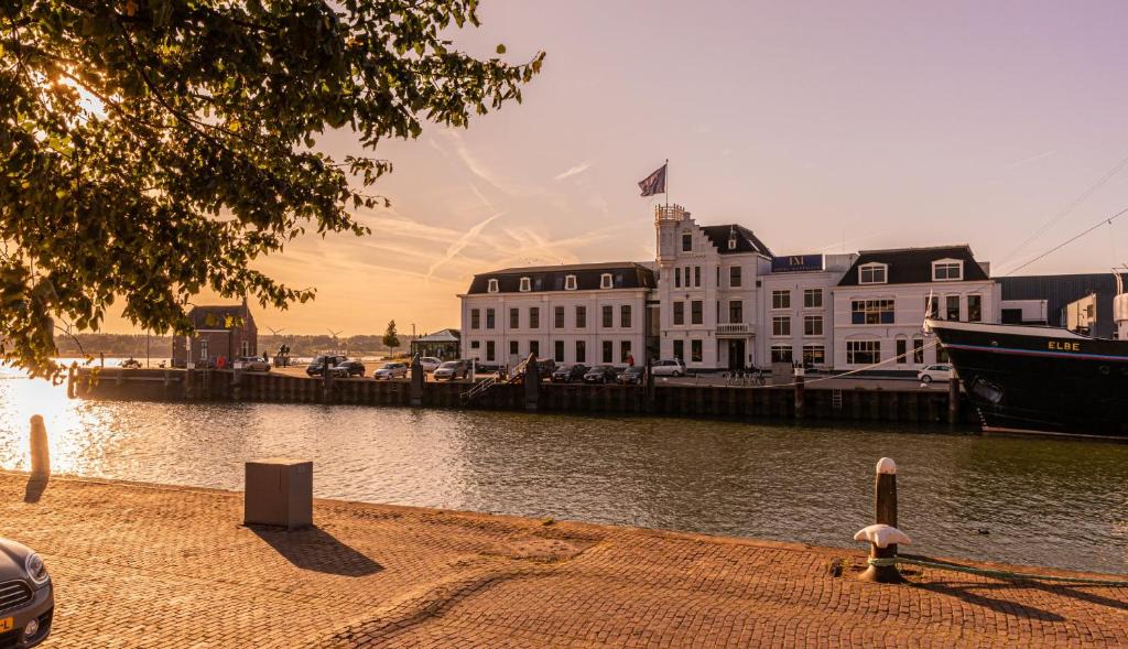 Maassluis Hotel | Hotel Maassluis