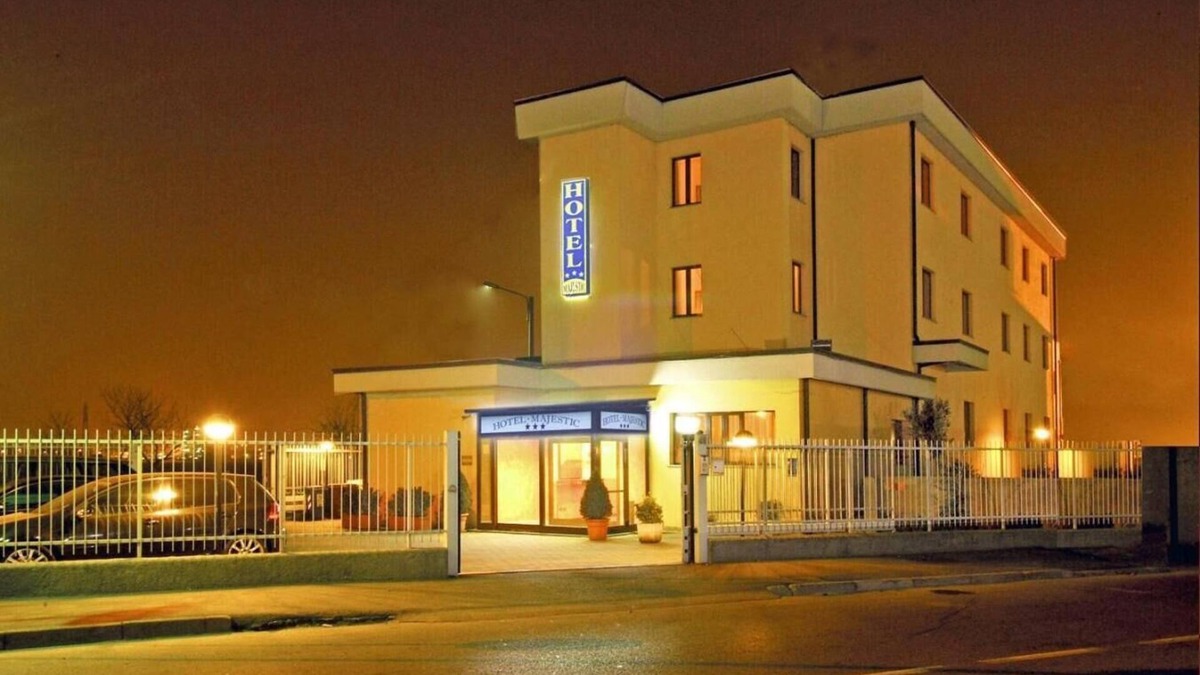 San Giuliano Milanese Hotel | Hotel Majestic