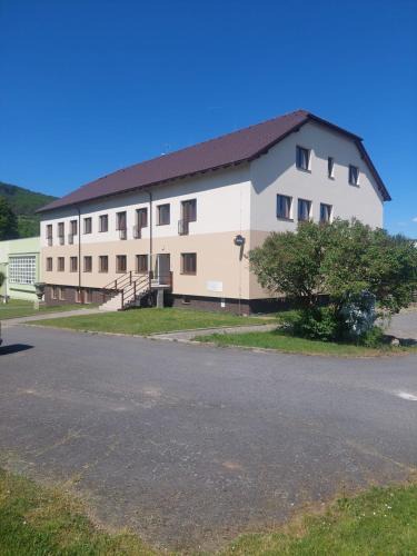 Manetin Hotel | hotel Manětín