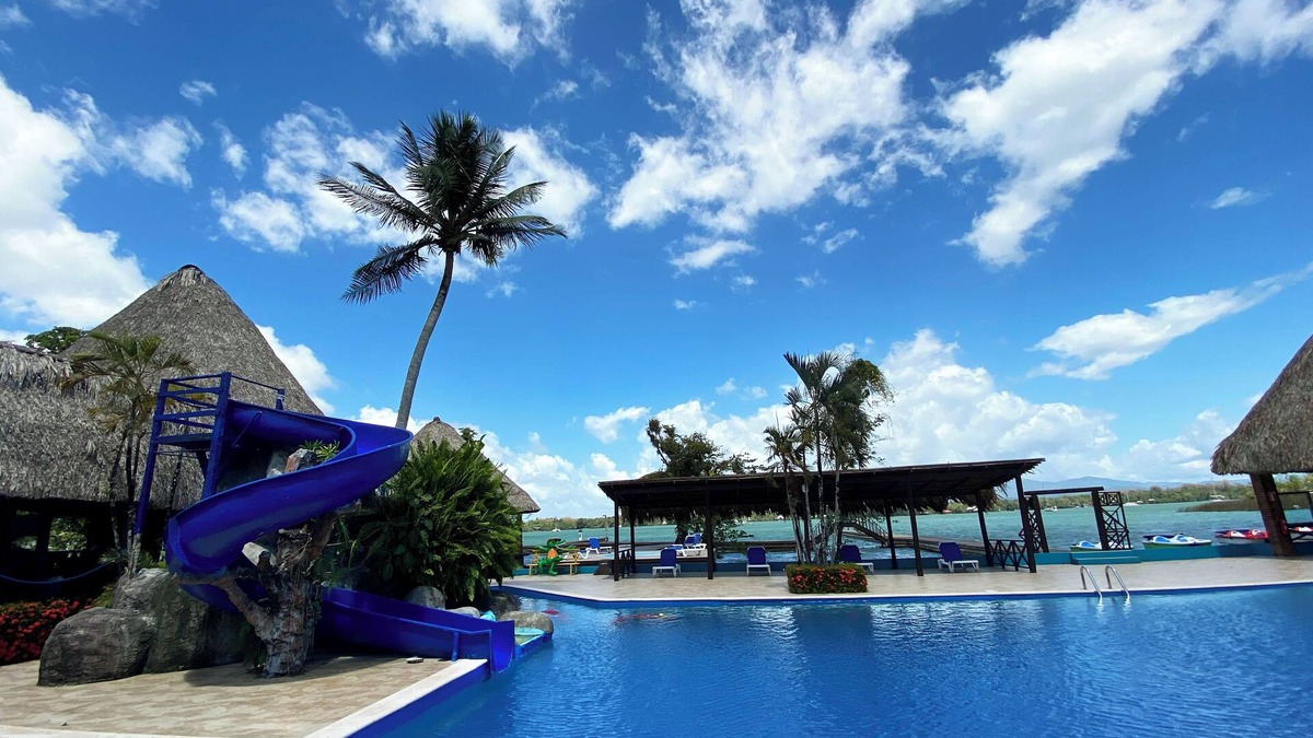 San Felipe de Lara Hotel | Hotel Mansion del Rio