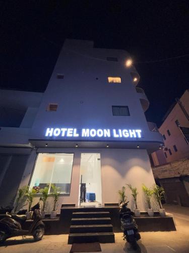 Phagwara Hotel | Hotel Moon Light