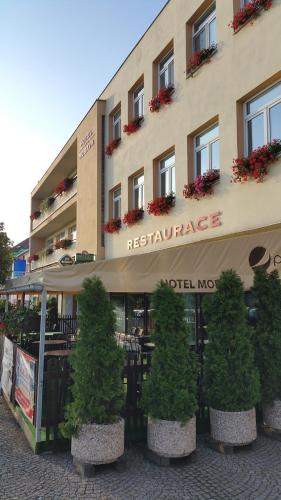 Jevicko Hotel | Hotel Morava