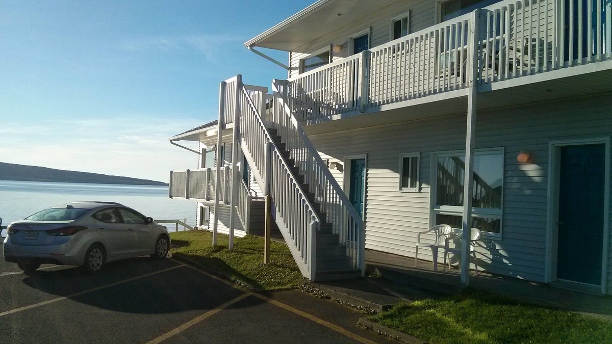 Perce Hotel | Hotel Motel Fleur De Lys