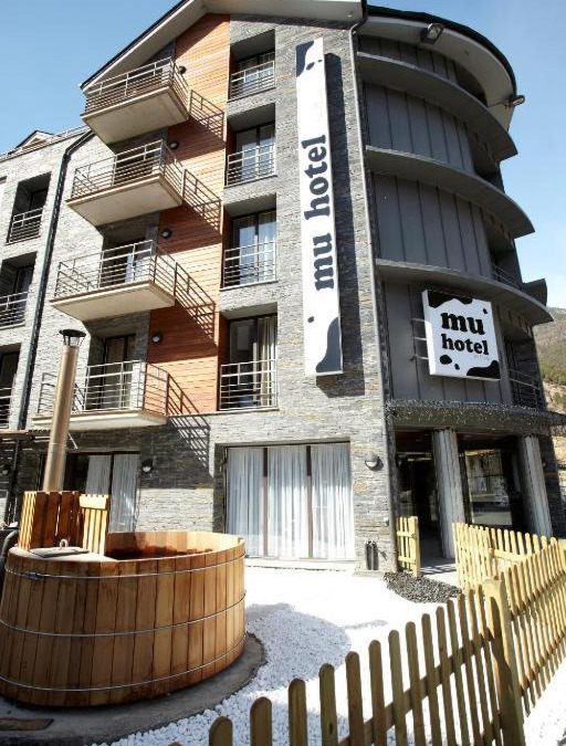 La Cortinada Hotel | Hotel MU