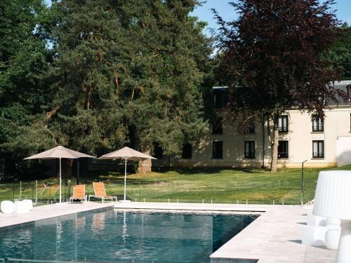Maffliers Hotel | Hotel Novotel Domaine de Maffliers - Paris Val-d'Oise