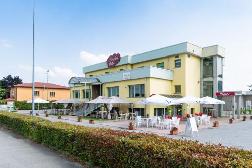 Cingia De' Botti Hotel | Hotel Nuvole