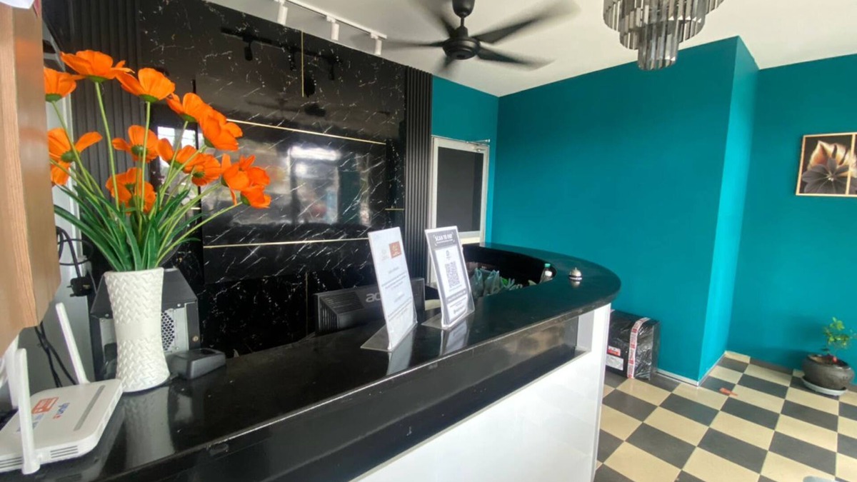 Taman Acheh Jaya Hotel | Hotel O Captain Hotel Cafe & Bistro