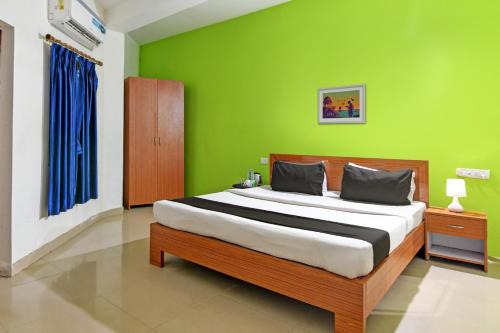 Bhubaneshwar House | Hotel O Home Elite Stay Near Shri Shri Shiridi Sai Mandir