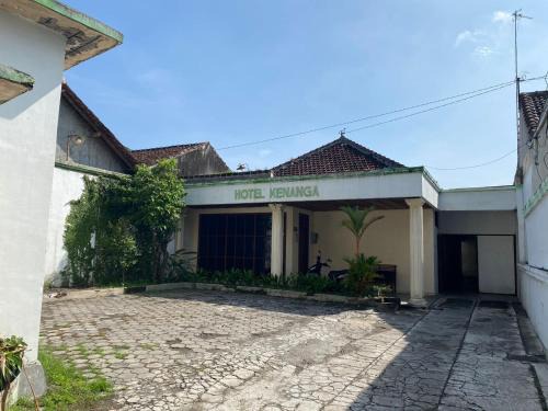 Prambanan Hotel | Hotel O Kenanga 1