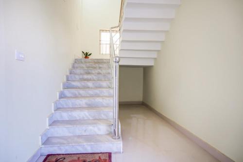 Patia Hotel | Hotel O Sarala Residency