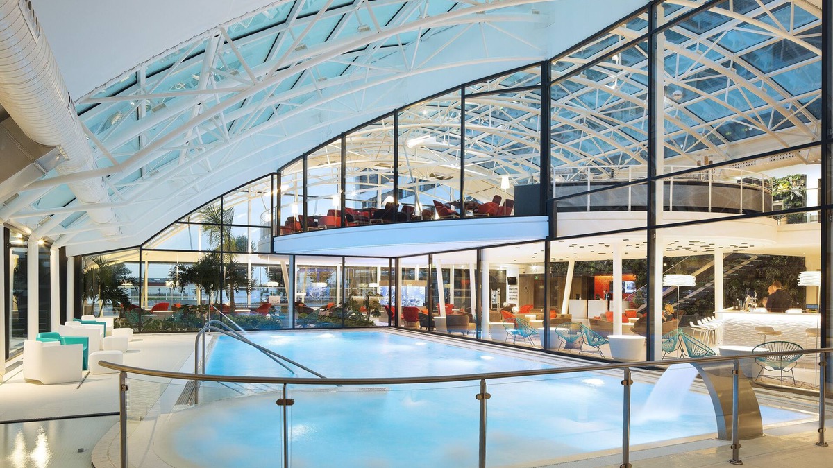 Le Mesnil-Amelot Hotel | Hotel Oceania Paris Roissy CDG