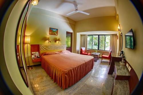 Thanjavur Hotel | Hotel Parisutham