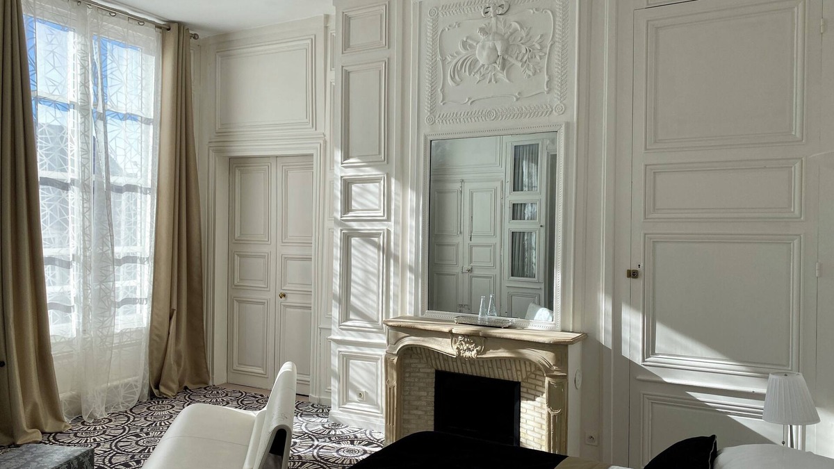 Chartres Hotel | Hotel Particulier de Champrond