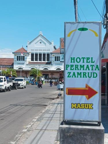 North Cirebon Hotel | Hotel Permata Zamrud