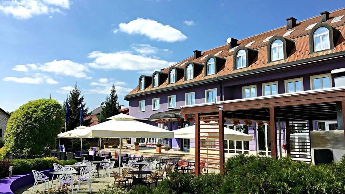 Sesvete Hotel | Hotel Phoenix