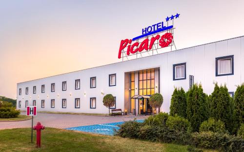 Zarska Wies Hotel | Hotel Picaro Żarska Wieś Północ A4 kierunek Niemcy