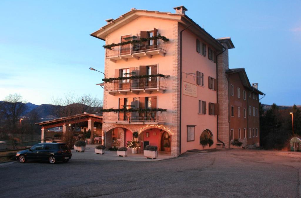 Bosco Chiesanuova Hotel | Hotel Piccola Mantova