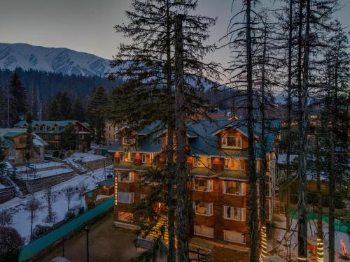 Srinagar Hotel | Hotel Pine Spring Gulmarg