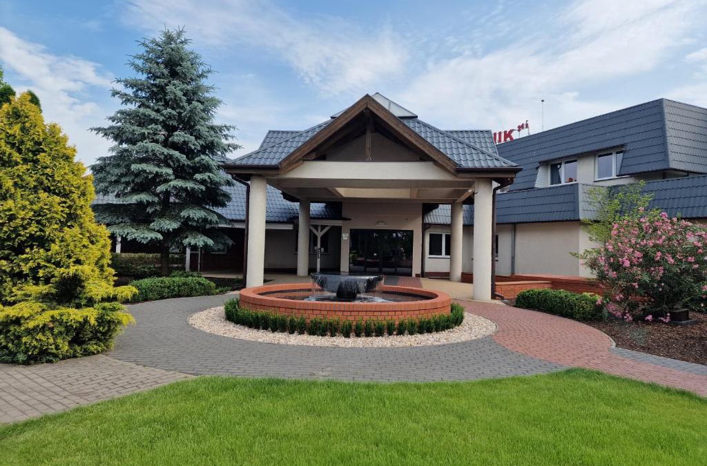 Sroda Wielkopolska Hotel | Hotel Podróżnik