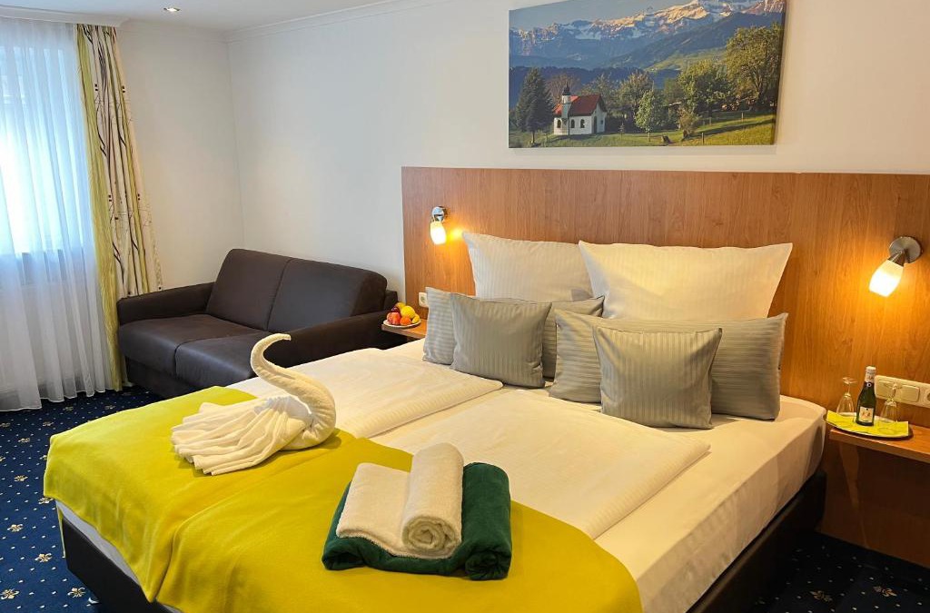 Scheidegg Hotel | Hotel Post - regionales großes Frühstücksbuffet - auch GF & LF