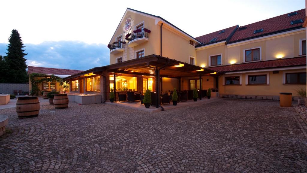 Lednice Hotel | Hotel Princess